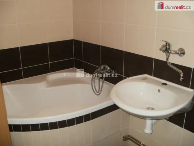 Pronájem bytu 2+kk, Branky, 52 m2