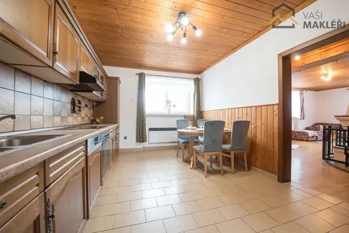 Prodej rodinného domu, Vlkanov, 280 m2