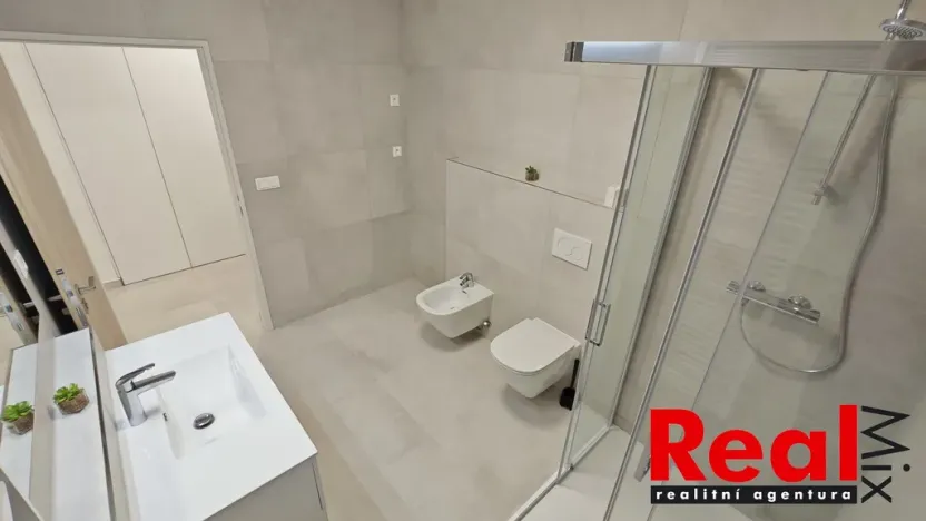 Pronájem bytu 3+kk, Nebovidy, 85 m2