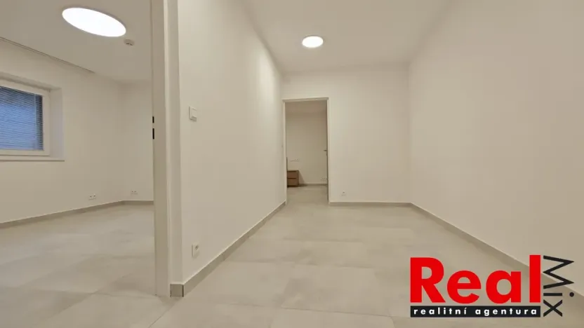 Pronájem bytu 3+kk, Nebovidy, 85 m2