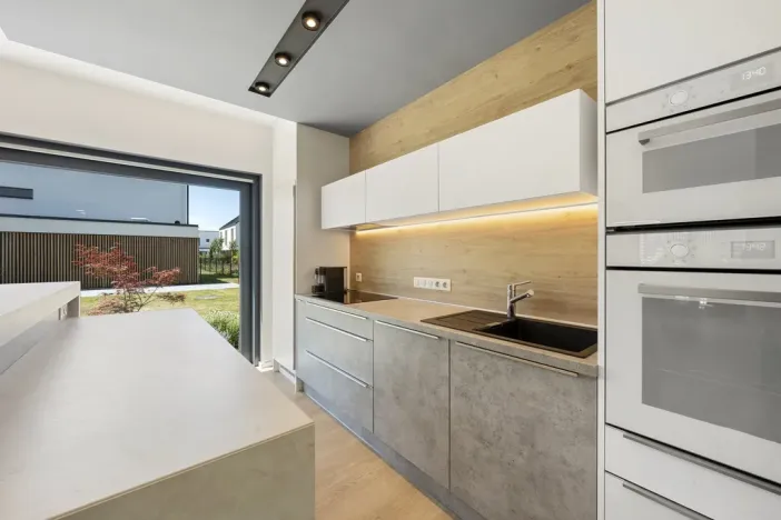 Pronájem rodinného domu, Přezletice, Pod Vinoří, 152 m2