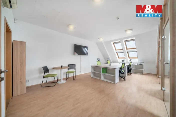 Pronájem kanceláře, Plzeň - Východní Předměstí, Slovanská, 73 m2