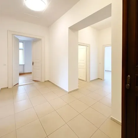 Pronájem bytu 3+1, Praha - Smíchov, Ostrovského, 145 m2