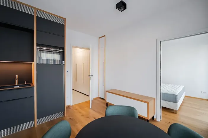 Pronájem bytu 2+kk, Praha - Košíře, Starokošířská, 40 m2