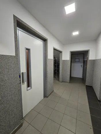 Prodej bytu 2+1, Praha - Hostivař, Horolezecká, 60 m2