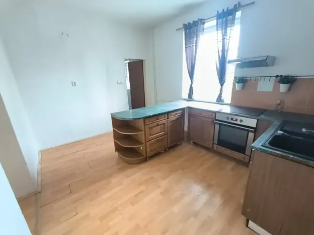 Pronájem bytu 4+kk, Ústí nad Labem, Šafaříkovo náměstí, 90 m2