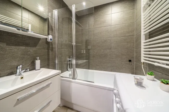 Prodej bytu 3+1, Sokolov, Spartakiádní, 69 m2