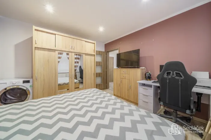 Prodej bytu 3+1, Sokolov, Spartakiádní, 69 m2