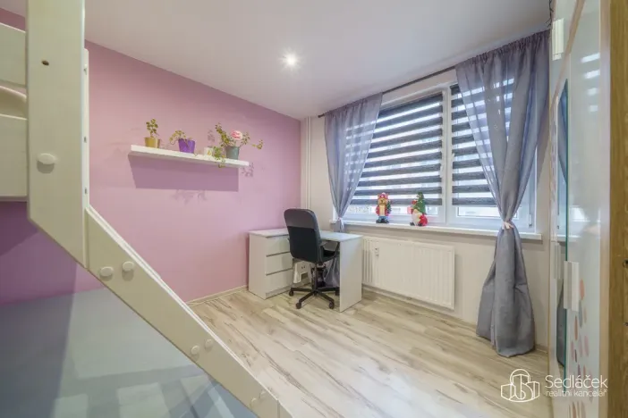 Prodej bytu 3+1, Sokolov, Spartakiádní, 69 m2