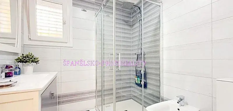 Prodej rodinného domu, Alicante, Španělsko, 105 m2