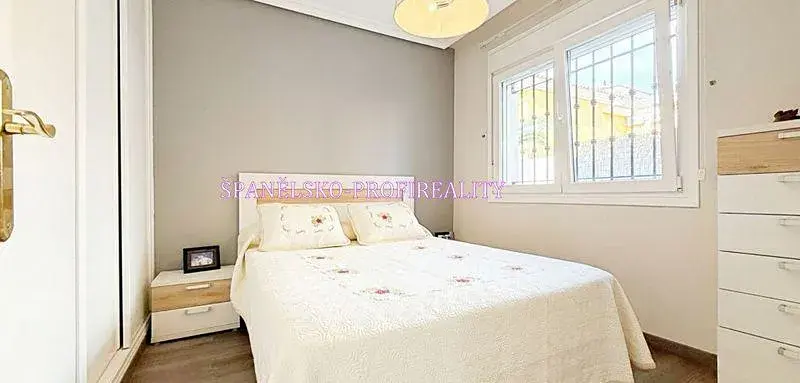 Prodej rodinného domu, Alicante, Španělsko, 105 m2