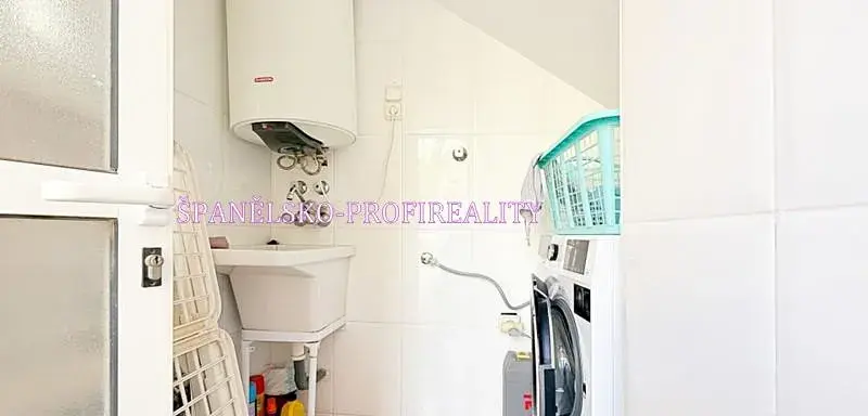 Prodej rodinného domu, Alicante, Španělsko, 105 m2