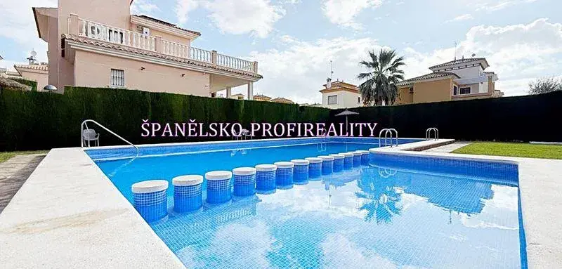 Prodej rodinného domu, Alicante, Španělsko, 105 m2