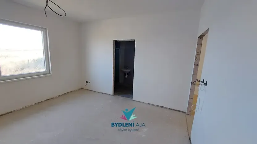Prodej rodinného domu, Modlany, 160 m2