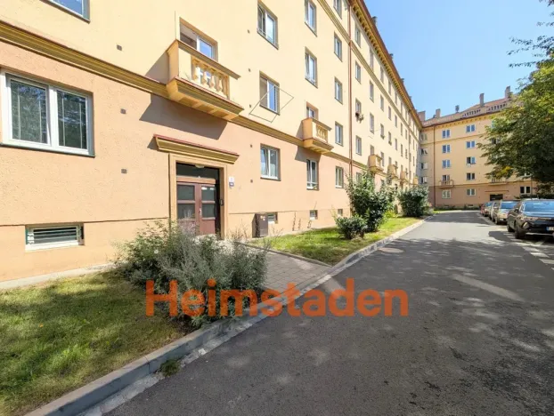 Pronájem bytu 1+1, Ostrava - Poruba, náměstí Vítězslava Nováka, 36 m2