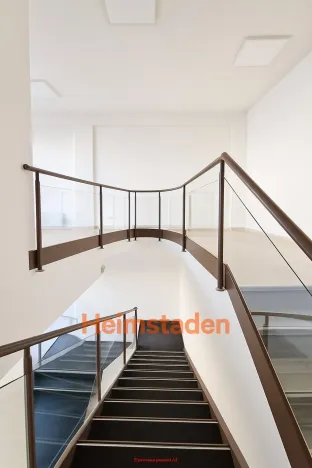 Pronájem obchodního prostoru, Havířov - Město, nám. Republiky, 66 m2