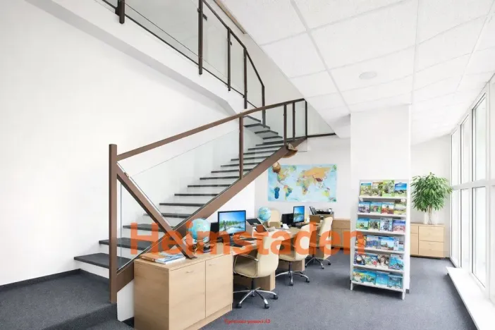 Pronájem obchodního prostoru, Havířov - Město, nám. Republiky, 66 m2