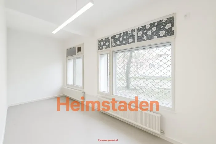 Pronájem obchodního prostoru, Ostrava - Moravská Ostrava, Zborovská, 89 m2