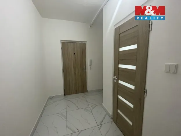 Prodej bytu 1+1, Teplice - Řetenice, Denisova, 36 m2