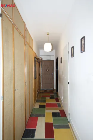 Prodej bytu 3+1, Praha - Nusle, K podjezdu, 60 m2