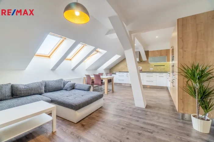 Prodej bytu 3+kk, Mladá Boleslav - Mladá Boleslav II, Čechova, 80 m2