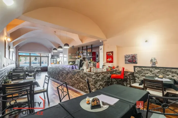 Prodej restaurace, Třebechovice pod Orebem, Masarykovo náměstí, 110 m2