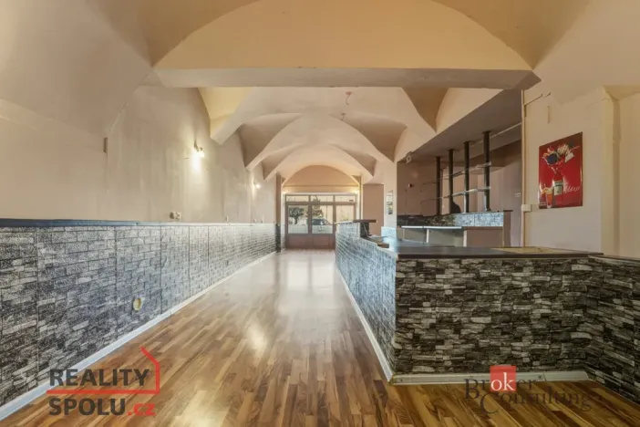 Prodej restaurace, Třebechovice pod Orebem, Masarykovo náměstí, 110 m2