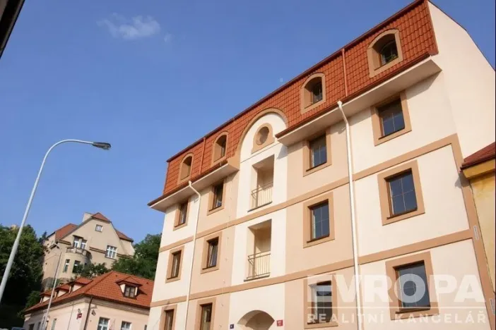 Prodej bytu 1+kk, Praha - Braník, Na vinohradu, 21 m2