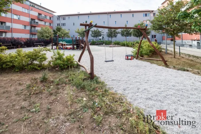 Pronájem bytu 2+kk, Kladno - Kročehlavy, Generála Selnera, 66 m2