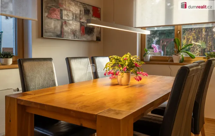 Prodej rodinného domu, Říčany - Strašín, Jedlová, 300 m2