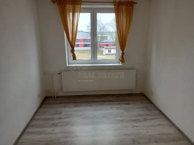 Pronájem bytu 3+1, Kvíčovice, 69 m2