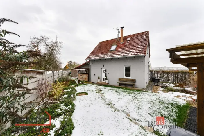 Prodej rodinného domu, Lužec nad Vltavou, Podřipská, 66 m2