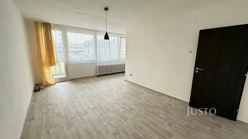 Pronájem bytu 1+kk, Teplice, Čs. dobrovolců, 33 m2