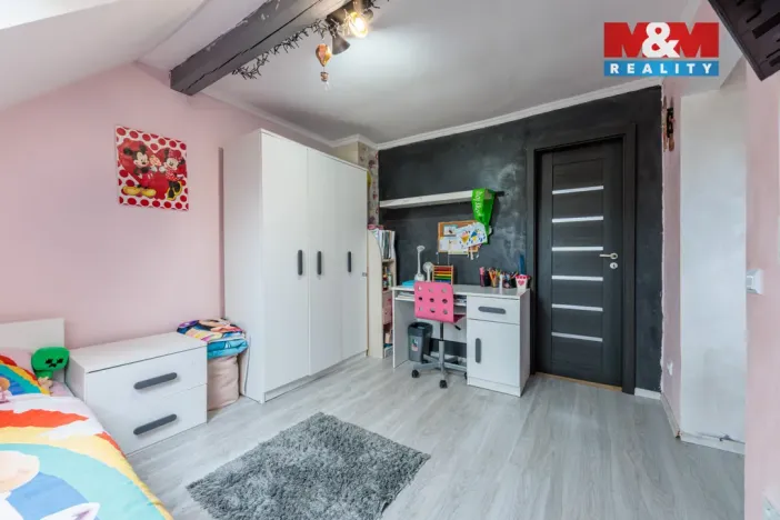 Prodej bytu 3+kk, Karlovy Vary - Rybáře, Borová, 43 m2