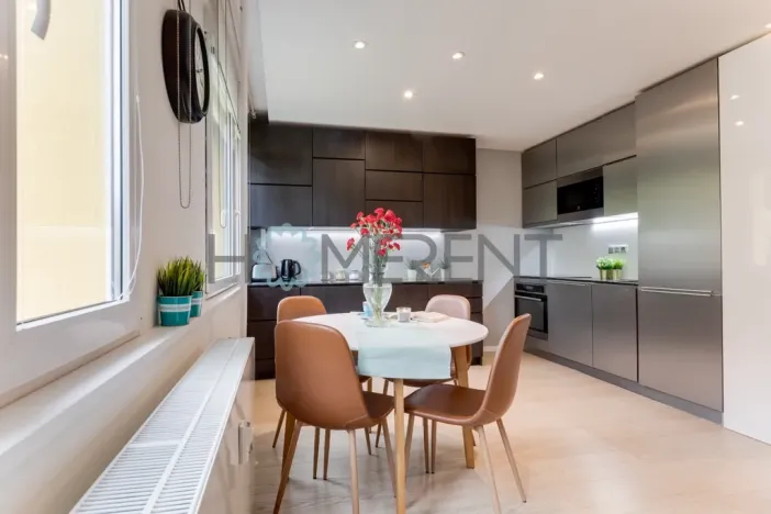 Pronájem bytu 3+kk, Praha - Podolí, Pujmanové, 61 m2