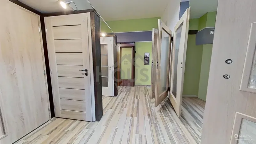 Prodej obchodního prostoru, Praha - Nusle, Nuselská, 79 m2