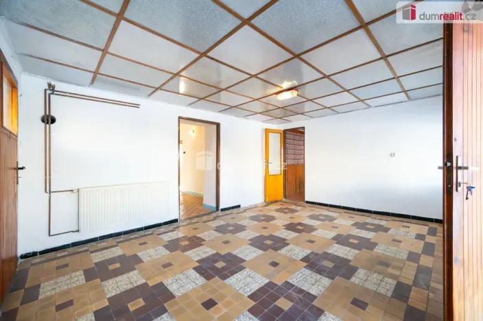 Prodej rodinného domu, Psárov, 486 m2