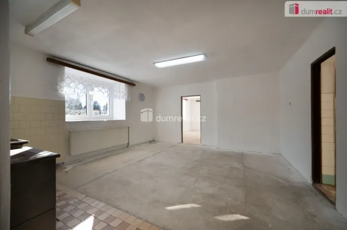 Prodej rodinného domu, Psárov, 486 m2