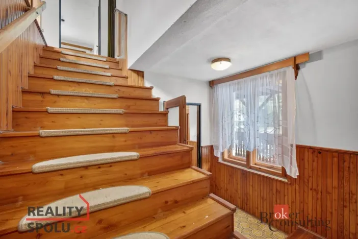 Prodej rodinného domu, Karlova Ves, 301 m2