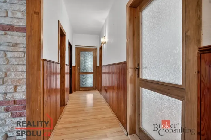 Prodej rodinného domu, Karlova Ves, 301 m2