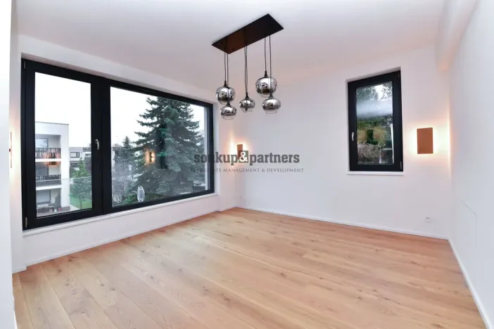 Pronájem rodinného domu, Praha - Háje, V Hájích, 220 m2