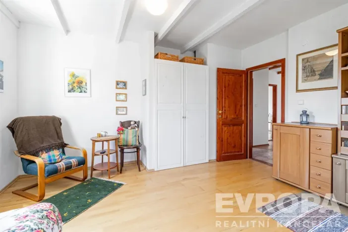 Prodej rodinného domu, Kamenice - Nová Hospoda, Na Vyhlídce, 380 m2