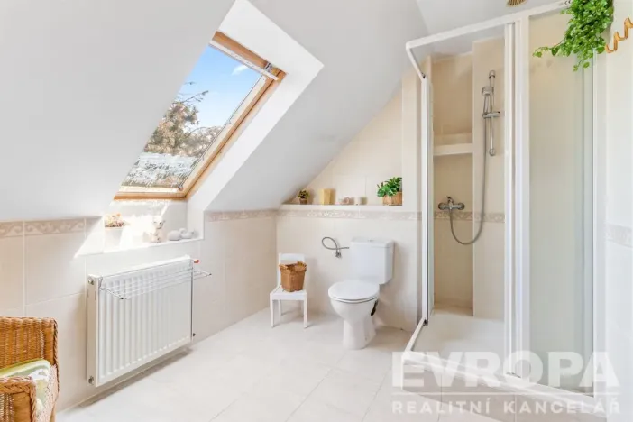 Prodej rodinného domu, Kamenice - Nová Hospoda, Na Vyhlídce, 380 m2