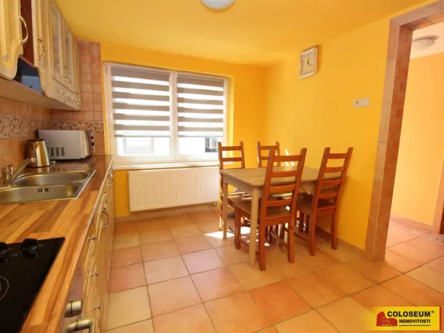 Pronájem rodinného domu, Kuchařovice, Úzká, 50 m2