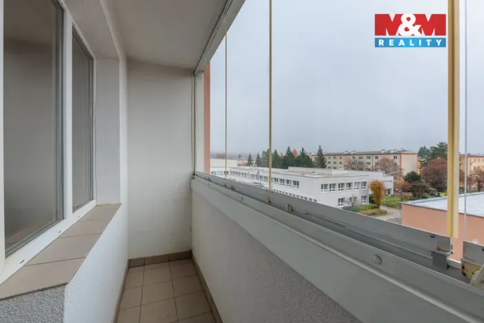 Prodej bytu 3+1, Nová Role, Chodovská, 58 m2