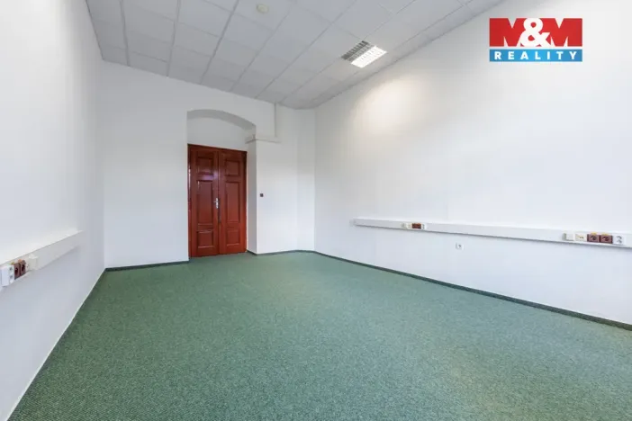 Prodej obchodního prostoru, Nejdek, Karlovarská, 5519 m2