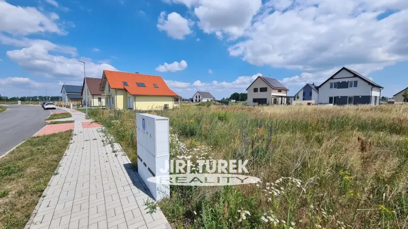 Prodej pozemku pro bydlení, Choťánky, 697 m2