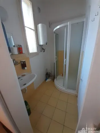 Pronájem kanceláře, Praha - Vinohrady, Korunní, 83 m2