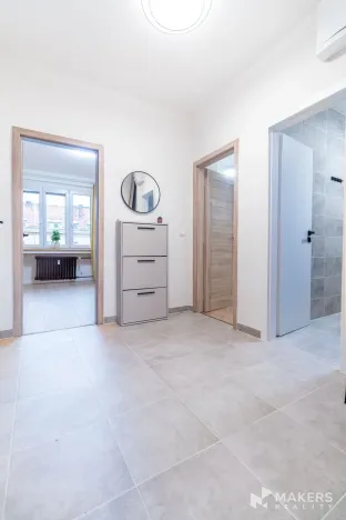 Prodej bytu 3+1, Praha - Vršovice, Čeljabinská, 77 m2