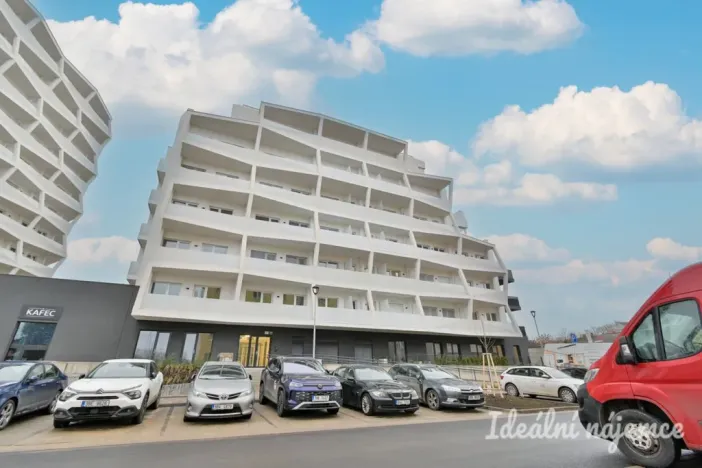 Pronájem bytu 1+kk, Brno - Komárov, Komárovská, 29 m2